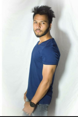 Nilesh Prajapat - Model in Pune | www.dazzlerr.com