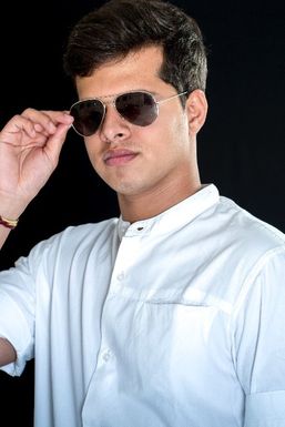 Venkat Darshan - Model in Bangalore | www.dazzlerr.com