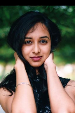 Anjali Dabkara - Actor in Mumbai | www.dazzlerr.com