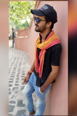 Naveen Vyas - Model in Bhopal | www.dazzlerr.com