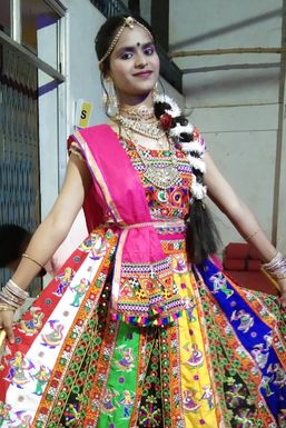 Sandli Poddar - Model in Deoghar | www.dazzlerr.com