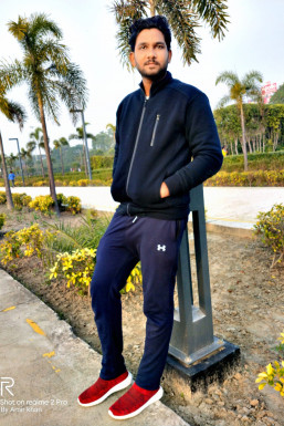 Mohd Ilyas Sarang - Model in Kanpur | www.dazzlerr.com