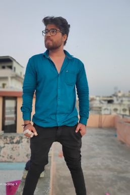 Rahul R Shroff - Model in Ahmedabad | www.dazzlerr.com