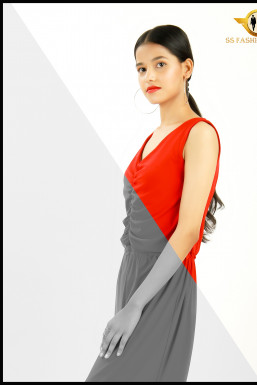 Suresha - Model in -Select- | www.dazzlerr.com