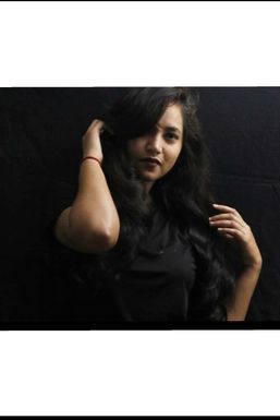 Sheetal Chauhan - Model in Delhi | www.dazzlerr.com