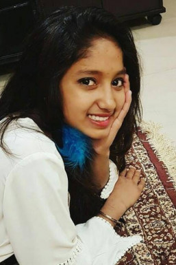 Anjali Srivastav - Actor in  | www.dazzlerr.com