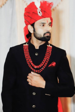 Pushpender Singh Rajput - Model in Jaipur | www.dazzlerr.com