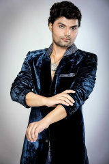 Manoj Yadav - Model in Delhi | www.dazzlerr.com