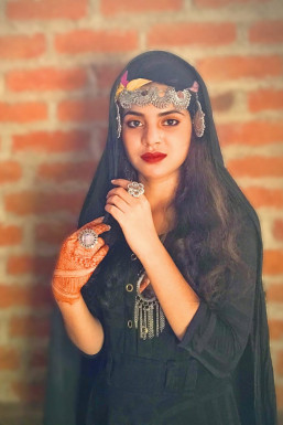 Afsana Khan - Dancer in Jhansi | www.dazzlerr.com