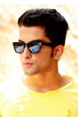 AKSHAY CHAMBYAL - Model in Mumbai | www.dazzlerr.com