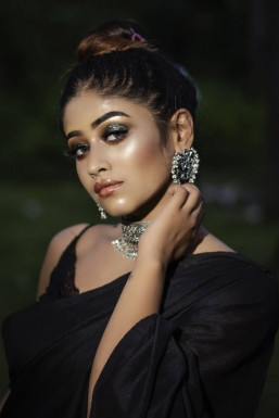 Elaxshi Biswas Model Kolkata