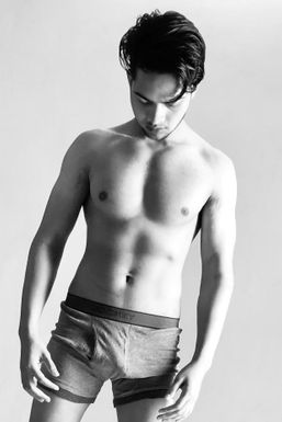 Rishabh Thakur - Model in Delhi | www.dazzlerr.com