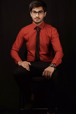 Harshad Hadiya - Actor in Mumbai | www.dazzlerr.com
