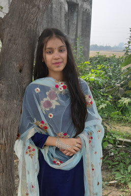 Gursimran - Model in Khanna | www.dazzlerr.com