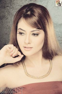Richa Mishra - Model in Delhi | www.dazzlerr.com