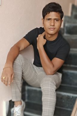 Teja Reddy - Dancer in Hyderabad | www.dazzlerr.com