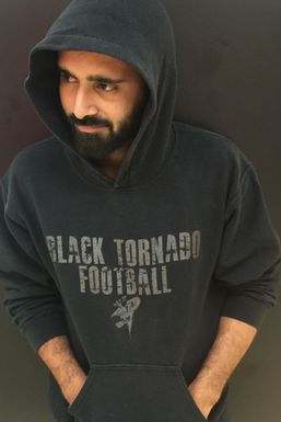 Jigar Chauhan - Actor in Surat | www.dazzlerr.com
