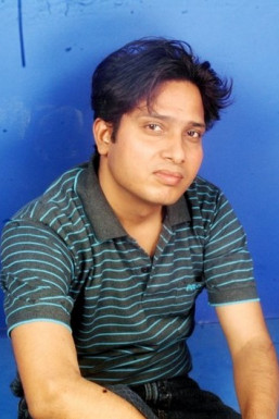 Vivek Dwivedi - Actor in Allahabad | www.dazzlerr.com