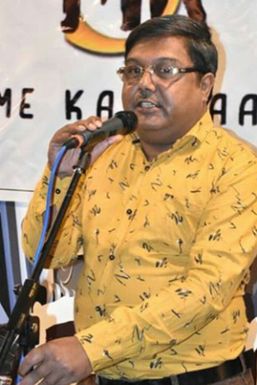 Sharad Saraf - Comedian in Jabalpur | www.dazzlerr.com
