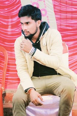 Wajid Khan - Model in Navi Mumbai | www.dazzlerr.com