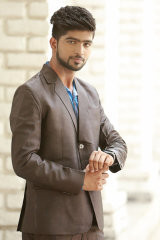 Aasheesh Thakur - Model in Delhi | www.dazzlerr.com