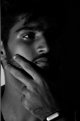 Shivam Chawla - Model in Delhi | www.dazzlerr.com