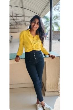 Sagarika Nalluri - Model in Bargarh | www.dazzlerr.com
