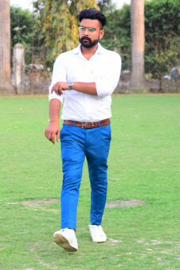 Haroon Saifi - Model in New Delhi | www.dazzlerr.com