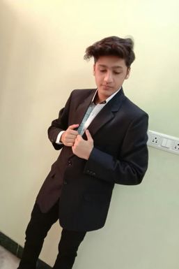 Nizam Khan - Model in Delhi | www.dazzlerr.com