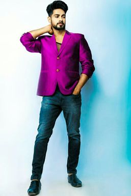 Biplab Naskar - Actor in Kolkata | www.dazzlerr.com