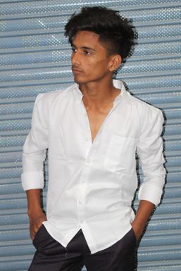 Saurabh Dangwal - Model in  | www.dazzlerr.com