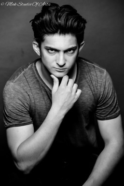 Utkarsh Mehta - Model in Delhi | www.dazzlerr.com