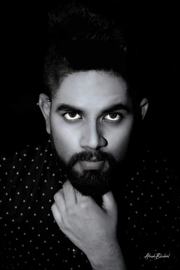 Abhishek Basu - Actor in Delhi | www.dazzlerr.com