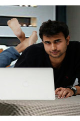 Rajnish Pandey - Model in Delhi | www.dazzlerr.com