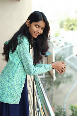 Aarti Ingole - Model in Ahmadnagar | www.dazzlerr.com