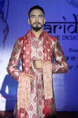 Shahid Marchent - Model in Varanasi | www.dazzlerr.com