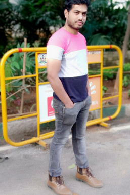 Suresh K - Model in Hyderabad | www.dazzlerr.com