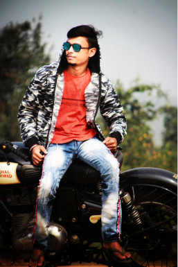 Ankit Singh - Model in Bermo | www.dazzlerr.com