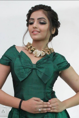 Janvi Shah - Model in Kalyan-Dombivali | www.dazzlerr.com