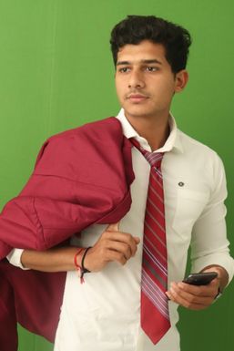 Jay Savsani - Model in Rajkot | www.dazzlerr.com