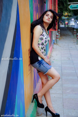 Muskan Verma - Model in Delhi | www.dazzlerr.com