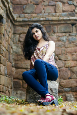 Sonal - Model in Delhi | www.dazzlerr.com