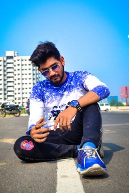 Keyur Hirpara - Model in Surat | www.dazzlerr.com