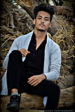 Akshay Saxena - Actor in Bareilly | www.dazzlerr.com