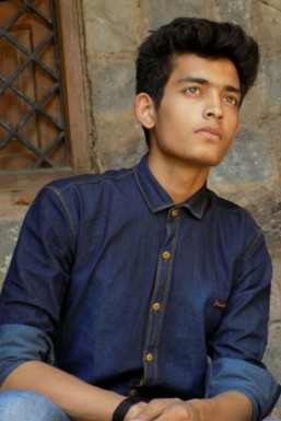 Prince - Model in Delhi | www.dazzlerr.com