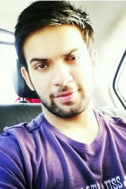 Krishan Arora - Model in Delhi | www.dazzlerr.com