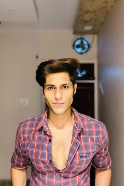 Suraj Puri - Model in Delhi | www.dazzlerr.com