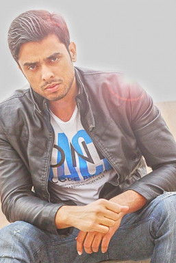 Anil Choudhary - Model in Delhi | www.dazzlerr.com