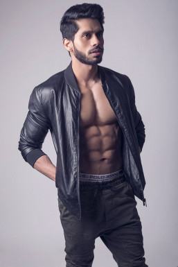 Varun Seth - Model in Delhi | www.dazzlerr.com