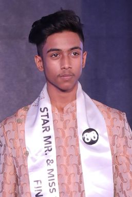 Priyanshu Banerjee - Model in Dhanbad | www.dazzlerr.com